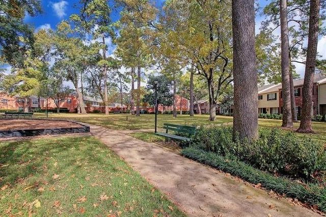 12662 Rip Van Winkle Drive 8, Houston, TX 77024