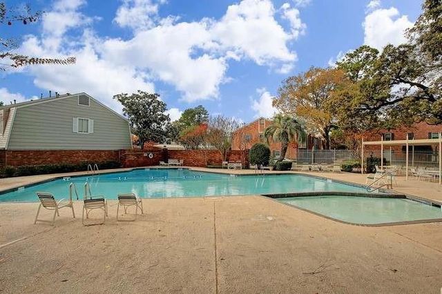 12662 Rip Van Winkle Drive 8, Houston, TX 77024