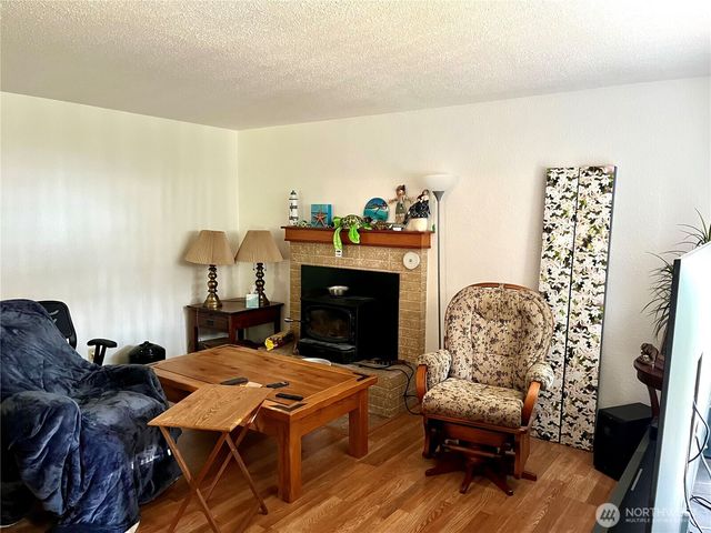 1004 15th Avenue, Milton, WA 98354
