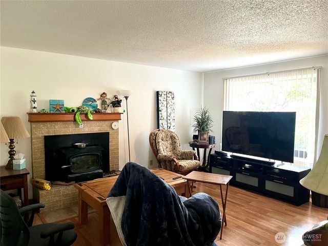 1004 15th Avenue, Milton, WA 98354