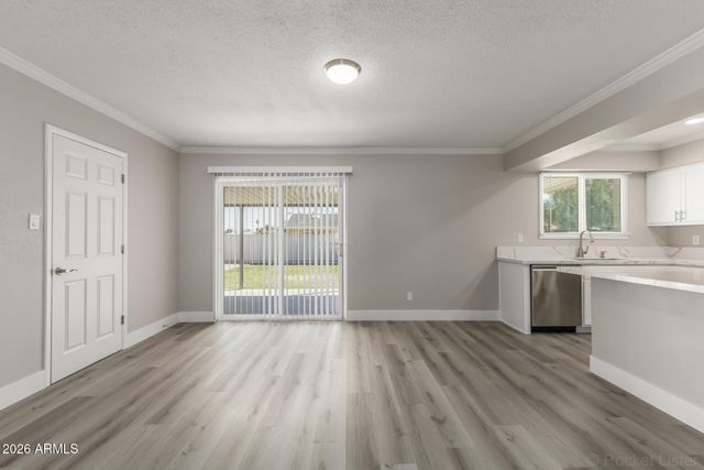 7701 W FAIRMOUNT Avenue, Phoenix, AZ 85033