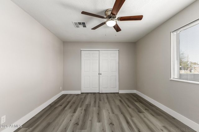 7701 W FAIRMOUNT Avenue, Phoenix, AZ 85033