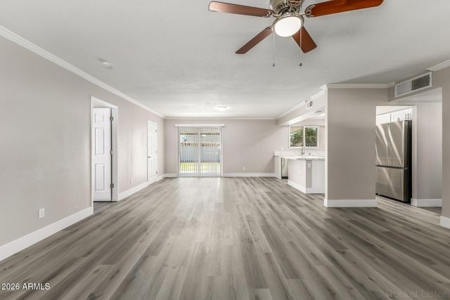 7701 W FAIRMOUNT Avenue, Phoenix, AZ 85033