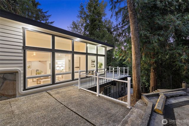 14538 38th Avenue NE, Lake Forest Park, WA 98155