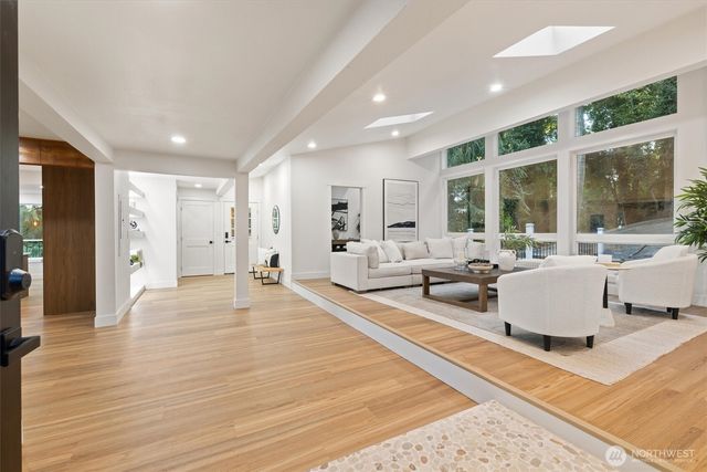 14538 38th Avenue NE, Lake Forest Park, WA 98155