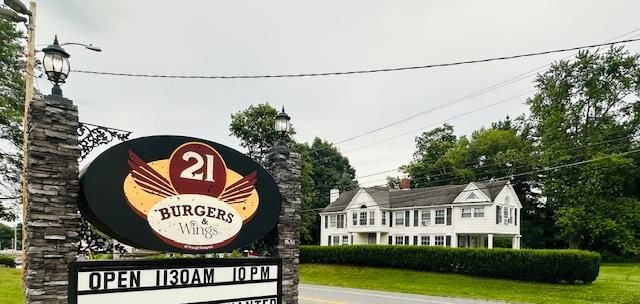 788 Dutchess Turnpike, Poughkeepsie, NY 12603
