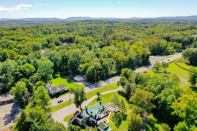 788 Dutchess Turnpike, Poughkeepsie, NY 12603