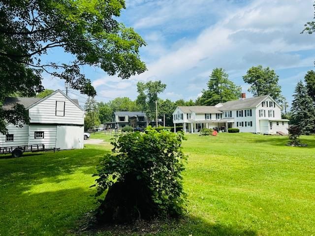 788 Dutchess Turnpike, Poughkeepsie, NY 12603
