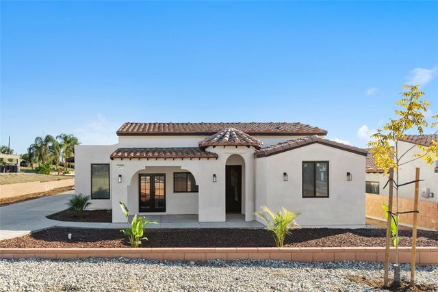 4479 Gilchrist Drive, Riverside, CA 92505