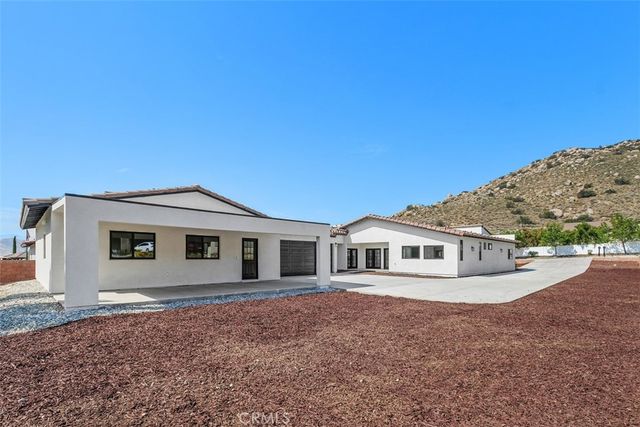4479 Gilchrist Drive, Riverside, CA 92505