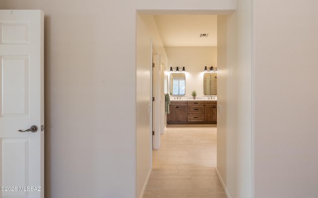 13590 N Nightstar Court, Marana, AZ 85658