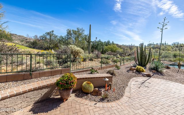 13590 N Nightstar Court, Marana, AZ 85658