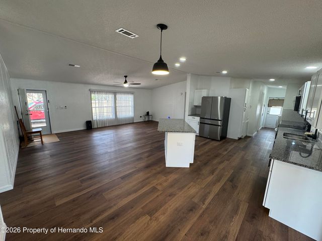 8104 Ridge Road, Weeki Wachee, FL 34613