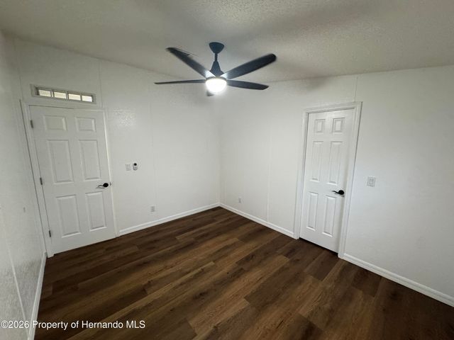 8104 Ridge Road, Weeki Wachee, FL 34613