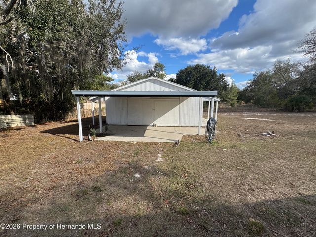 8104 Ridge Road, Weeki Wachee, FL 34613