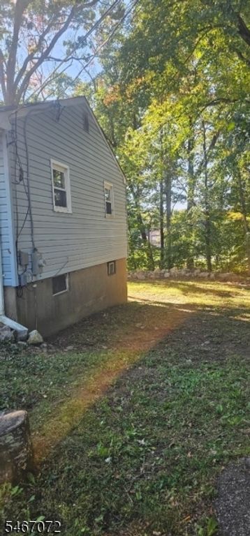 26 Woods Edge Rd, Byram Twp., NJ 07874 — photo 4