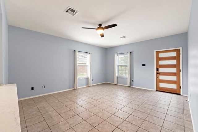 11820 Dunfries LN, Austin, TX 78754