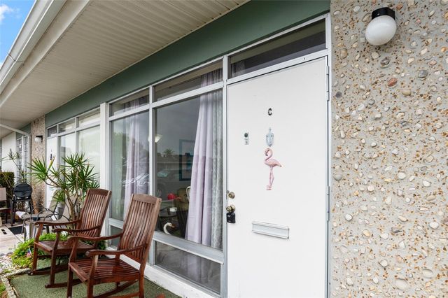 4351 TAHITIAN GARDENS CIRCLE C, Holiday, FL 34691