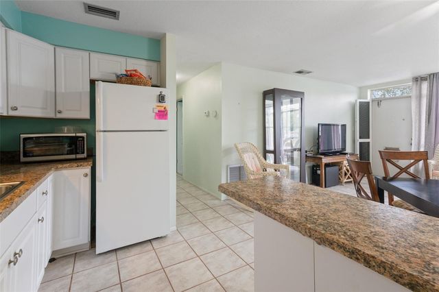 4351 TAHITIAN GARDENS CIRCLE C, Holiday, FL 34691