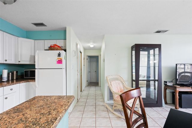 4351 TAHITIAN GARDENS CIRCLE C, Holiday, FL 34691