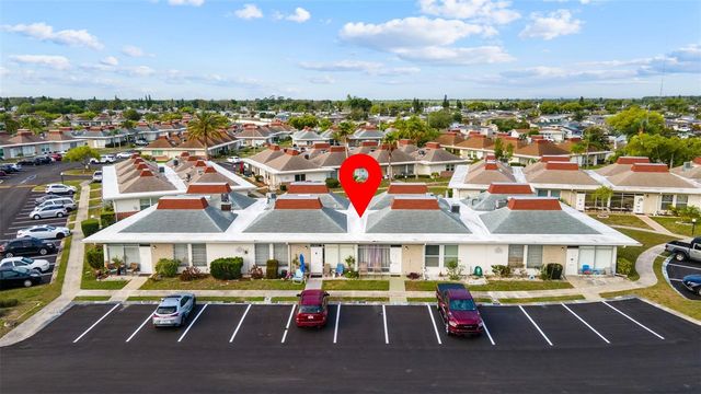 4351 TAHITIAN GARDENS CIRCLE C, Holiday, FL 34691