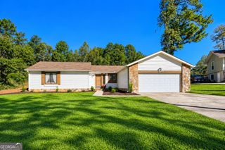 5271 Sunset Trail, Marietta, GA 30068