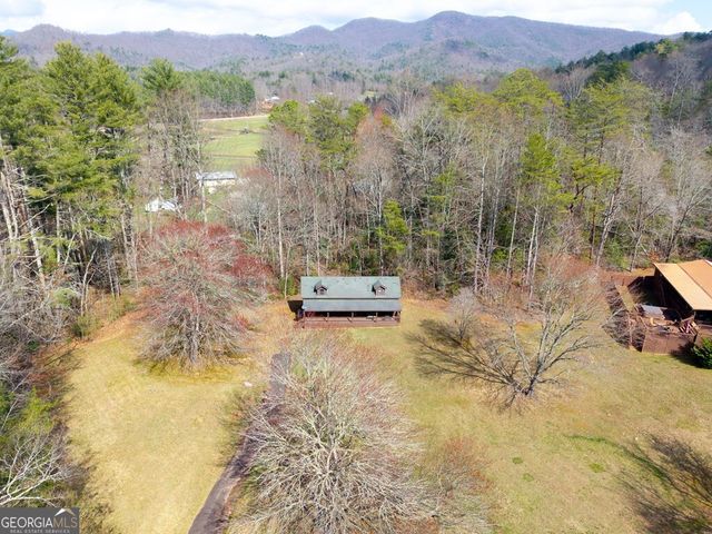 1852 Deer Run Circle, Hiawassee, GA 30546