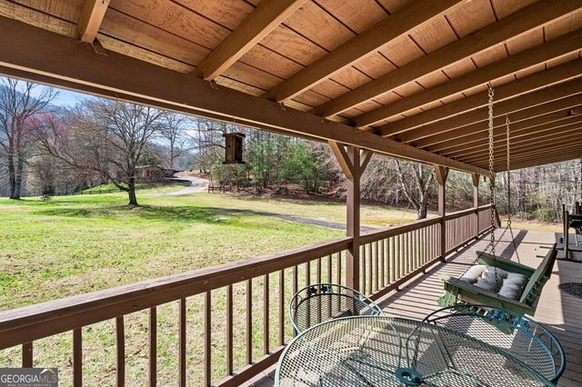 1852 Deer Run Circle, Hiawassee, GA 30546