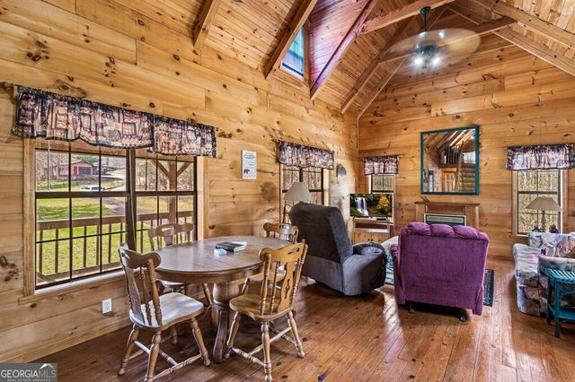 1852 Deer Run Circle, Hiawassee, GA 30546