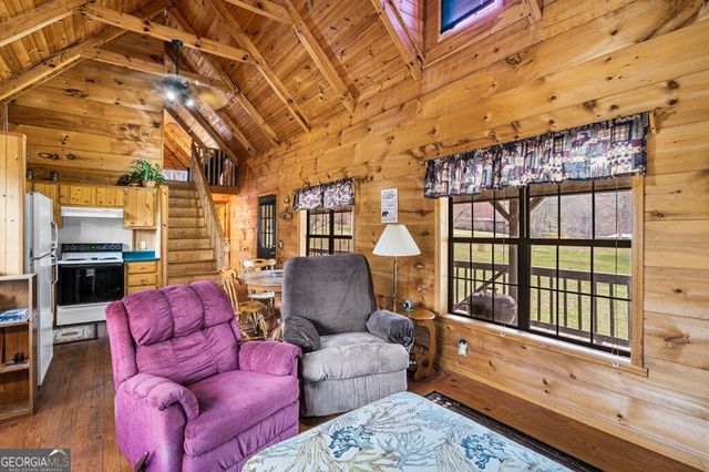 1852 Deer Run Circle, Hiawassee, GA 30546