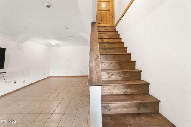 21179 Green Spring Road, Abingdon, VA 24211