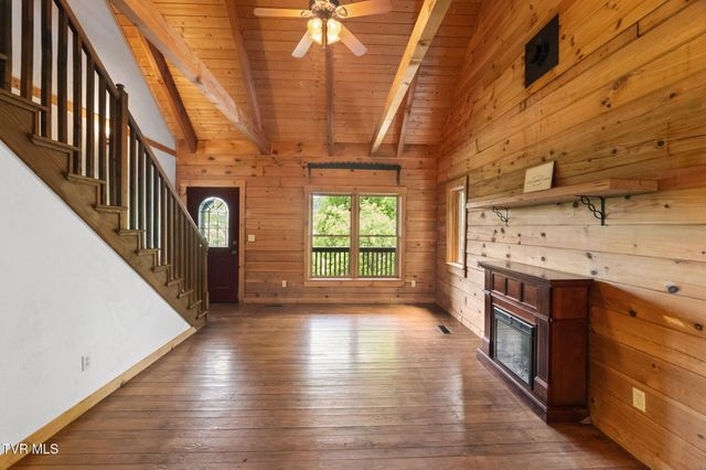 21179 Green Spring Road, Abingdon, VA 24211