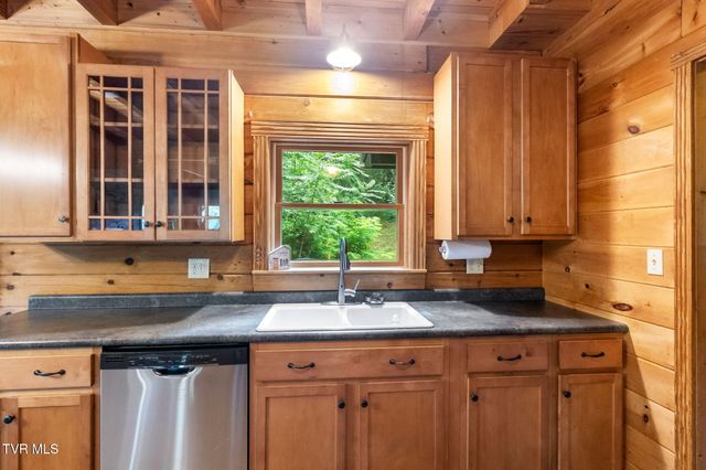 21179 Green Spring Road, Abingdon, VA 24211