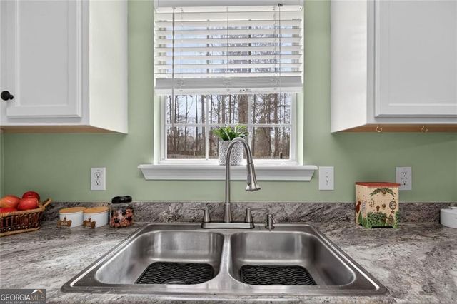 41 Canter Lane, Dallas, GA 30157