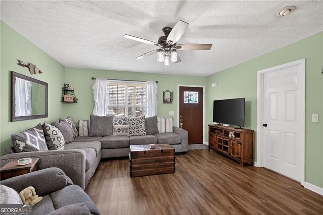 41 Canter Lane, Dallas, GA 30157