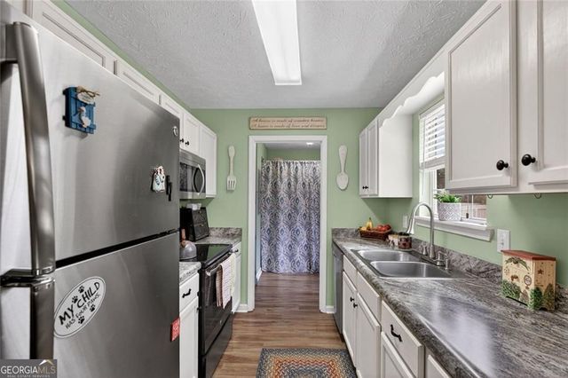 41 Canter Lane, Dallas, GA 30157