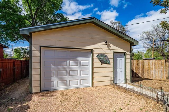 607 E Evans Ave, Pueblo, CO 81004