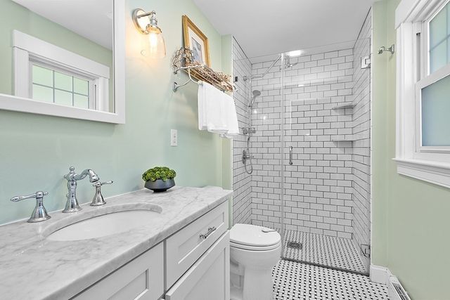 270 Elm St, Walpole, MA 02081