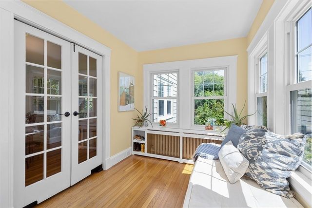 270 Elm St, Walpole, MA 02081