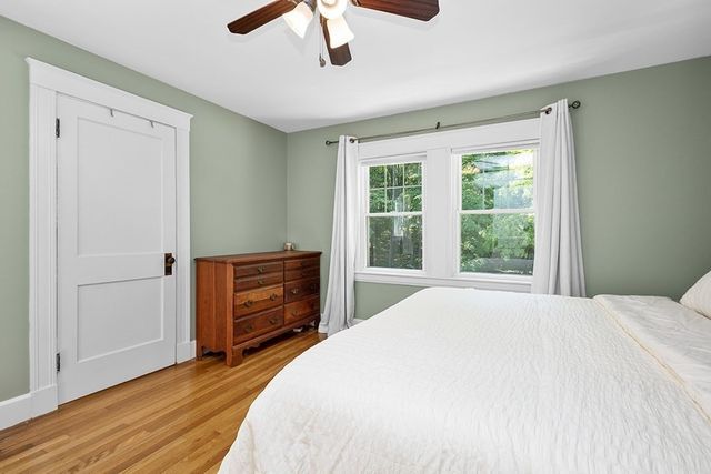 270 Elm St, Walpole, MA 02081