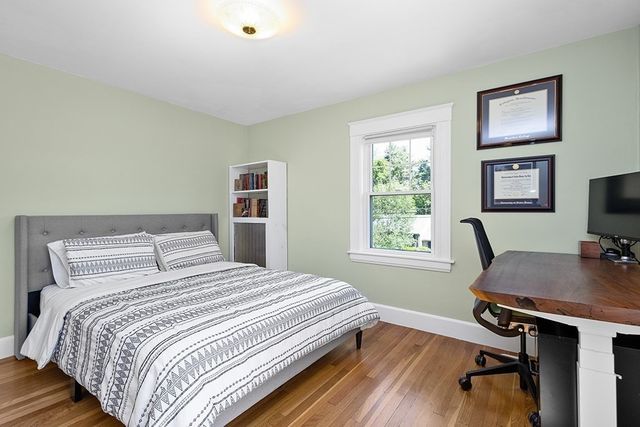 270 Elm St, Walpole, MA 02081