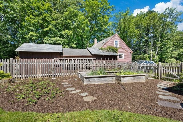 270 Elm St, Walpole, MA 02081