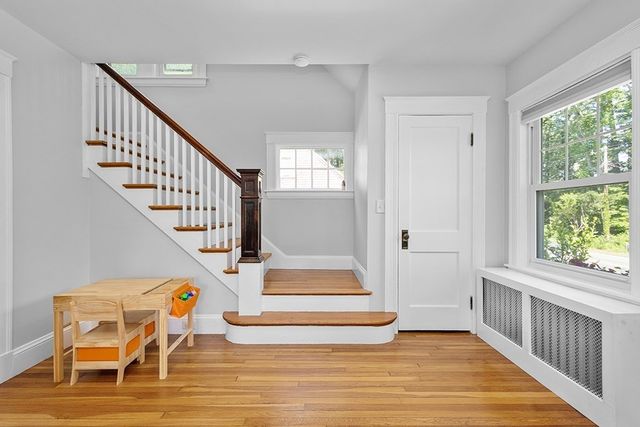 270 Elm St, Walpole, MA 02081