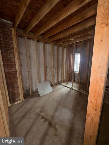 1604 W LOUDEN ST, Philadelphia, PA 19141