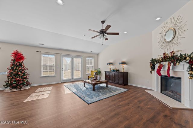 544 Arbor Drive, Greenville, NC 27858