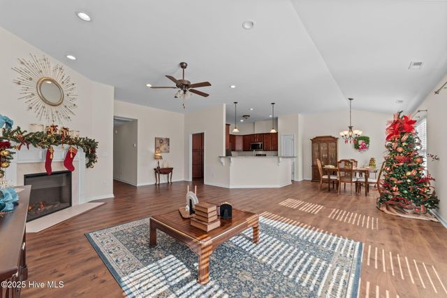 544 Arbor Drive, Greenville, NC 27858