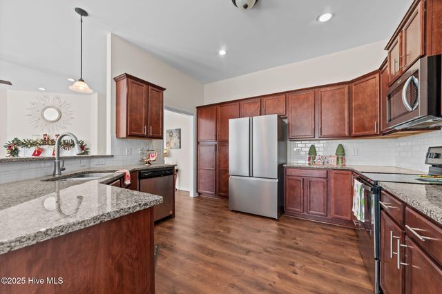 544 Arbor Drive, Greenville, NC 27858