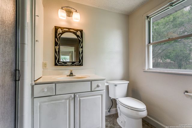 341 TUTTLE RD, Terrell Hills, TX 78209
