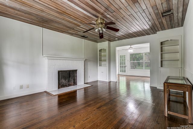 341 TUTTLE RD, Terrell Hills, TX 78209