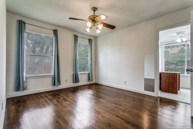 341 TUTTLE RD, Terrell Hills, TX 78209